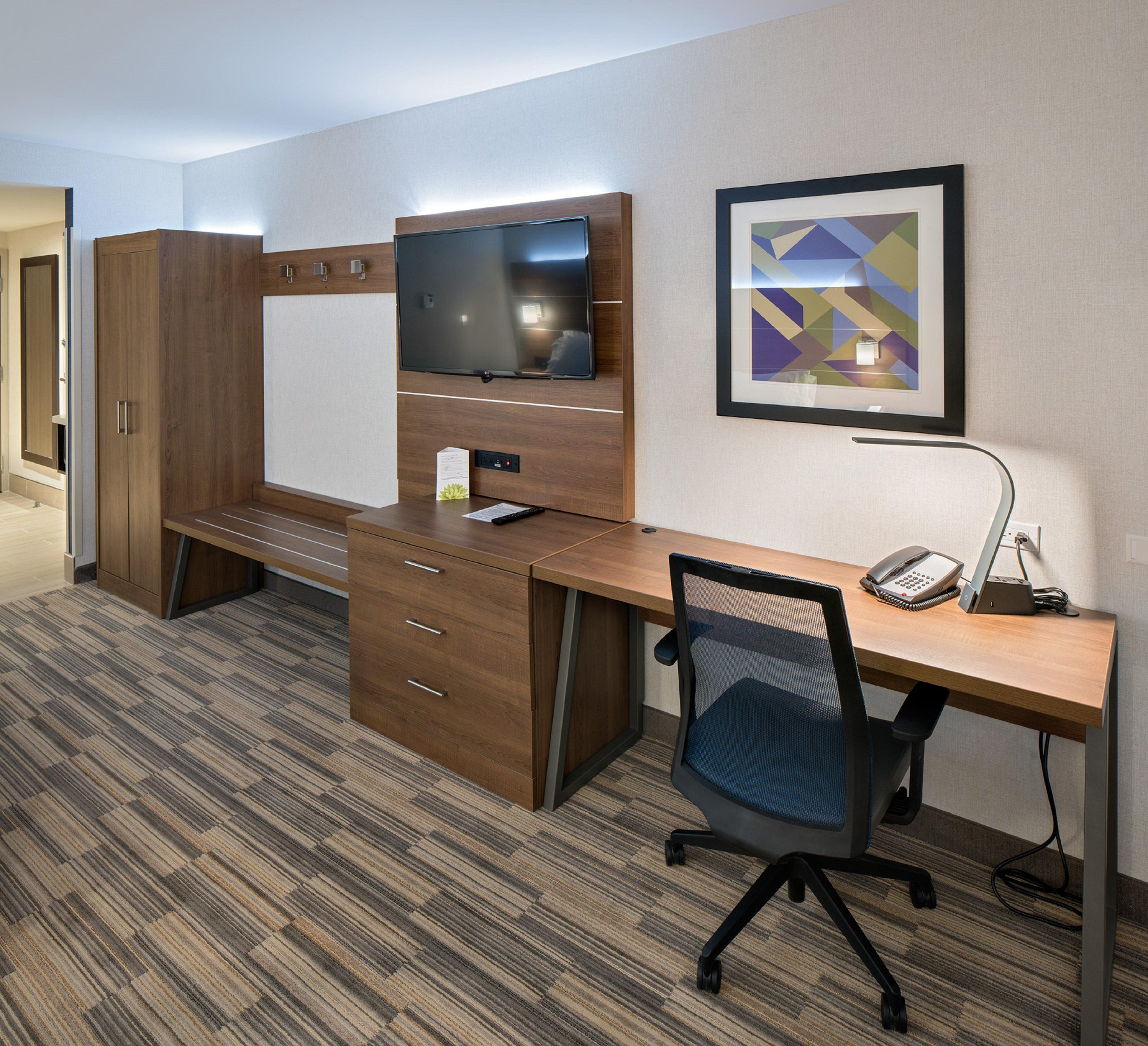 Holiday Inn Express - Red Deer North By Ihg Exterior photo